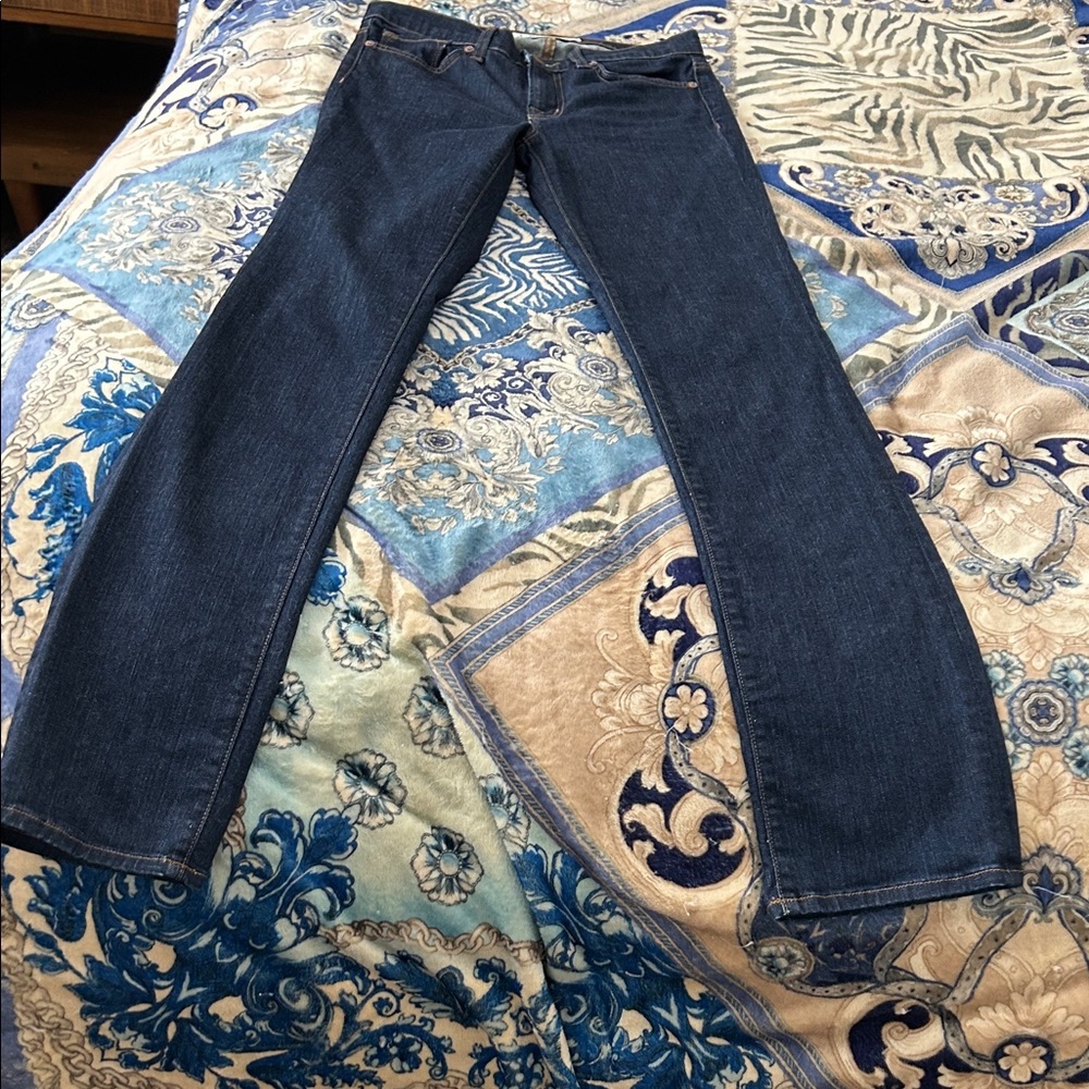 J BRAND “Cigarette Leg” Jean; Size 27. Never Worn